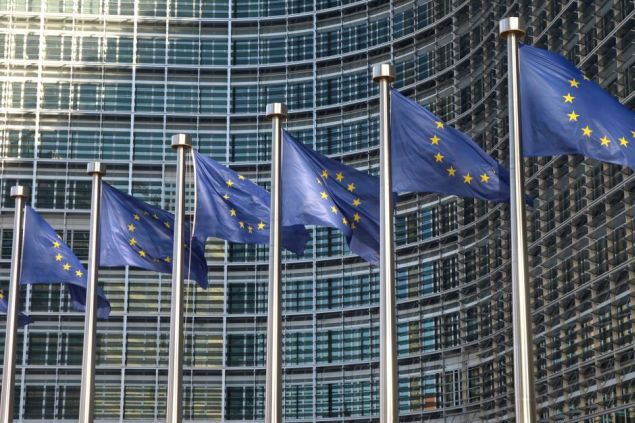 EU Commission introduced the Connected Continent program for barring the charges for roaming services. 