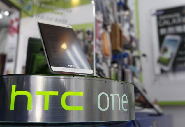 HTC One in a store in Taiwan