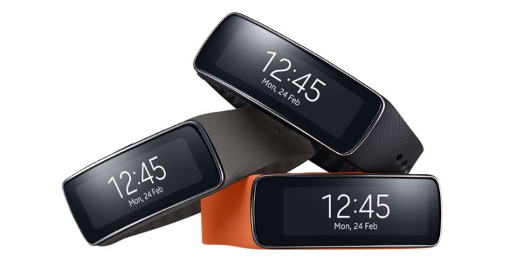 Samsung Gear Fit smartband arrives in the mobile arenas